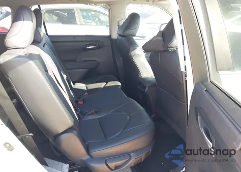 2024 Toyota Highlander Xle z USA, uszkodzony, nr VIN 5TDKDRAH4RS052389